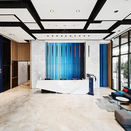 Holiday Inn Express Kaohsiung Love River By Ihg Exteriör bild